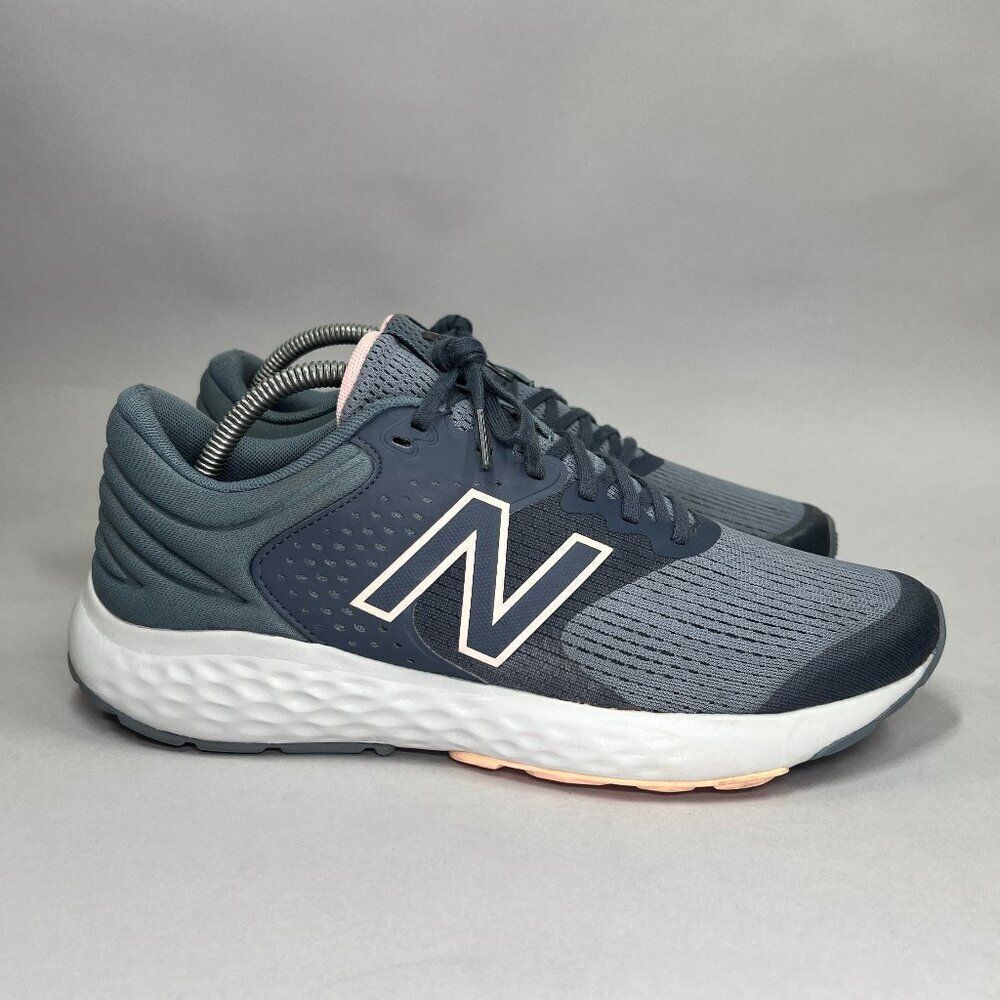 New Balance Women's Size 11 520‎ v7 Running Shoes